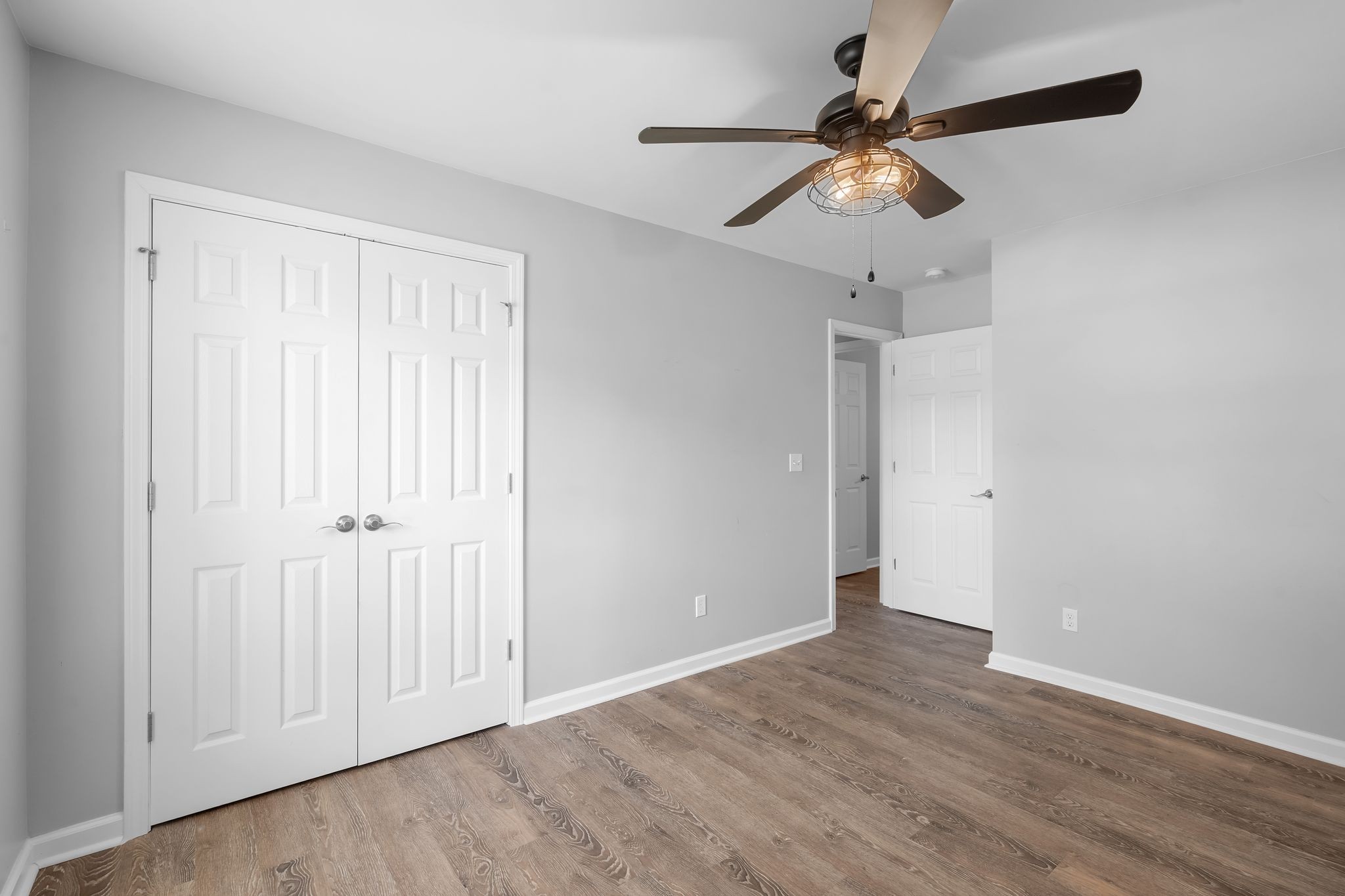 821 Luxemburg Dr