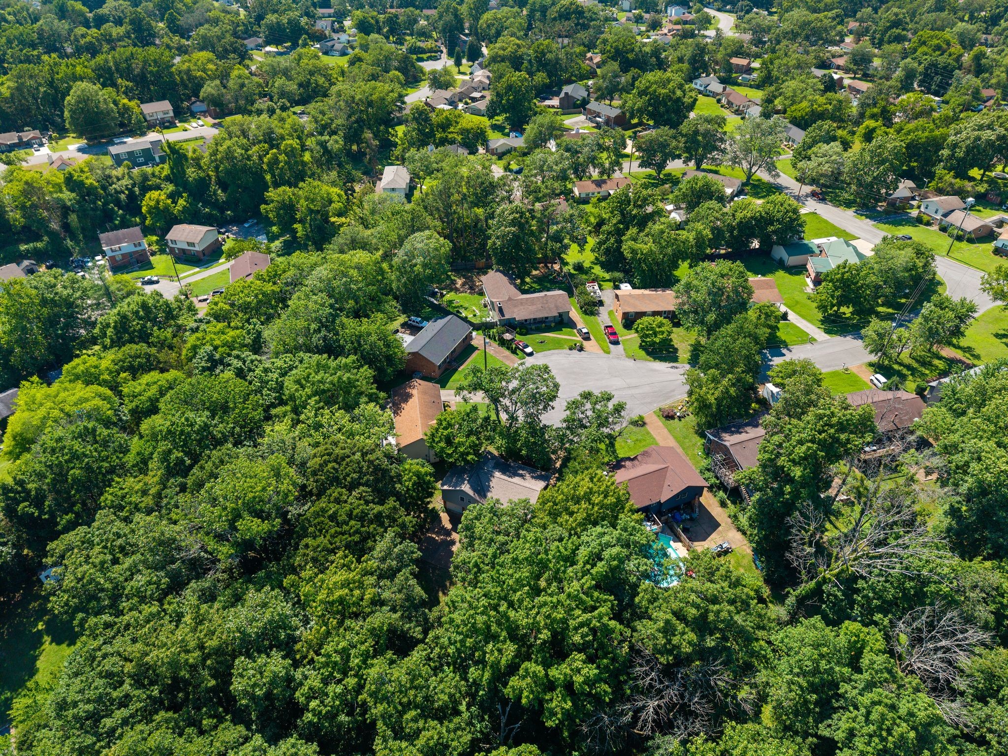 821 Luxemburg Dr