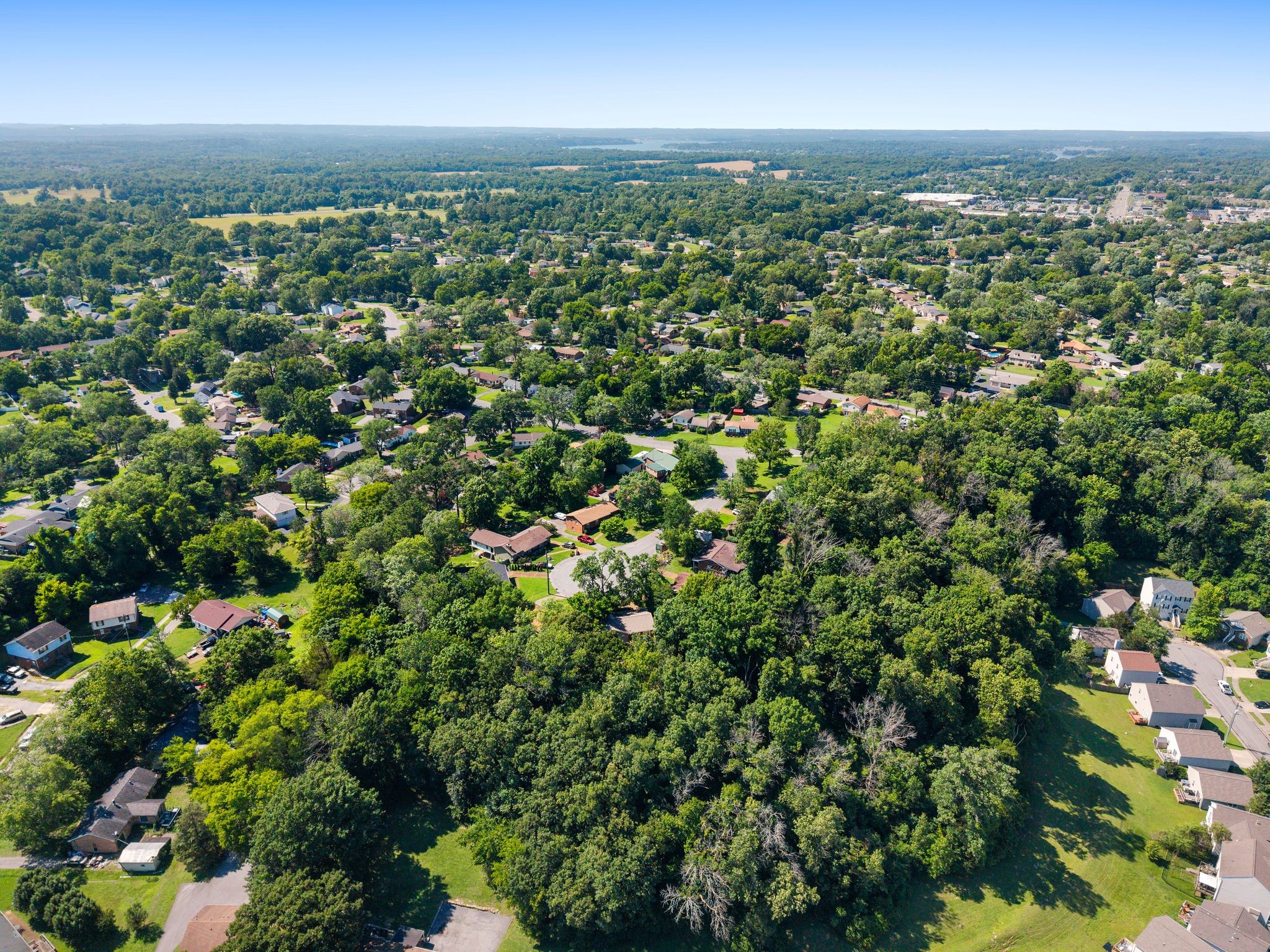 821 Luxemburg Dr