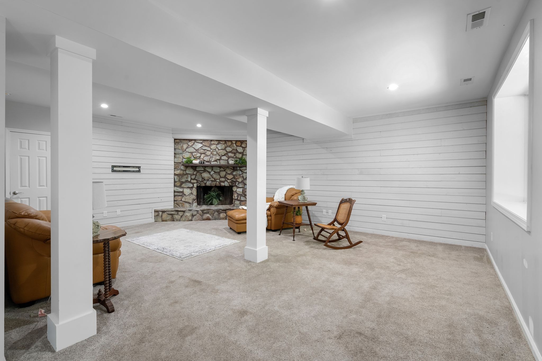 821 Luxemburg Dr