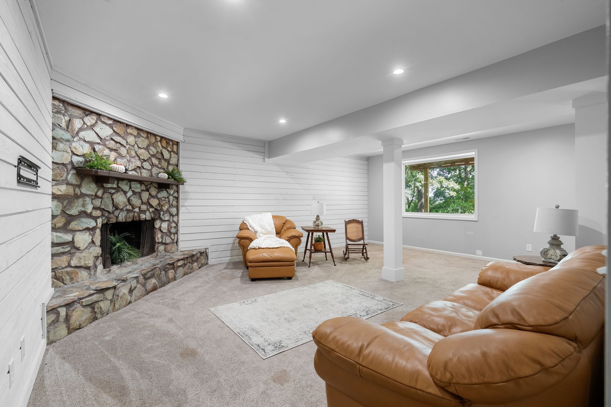 821 Luxemburg Dr