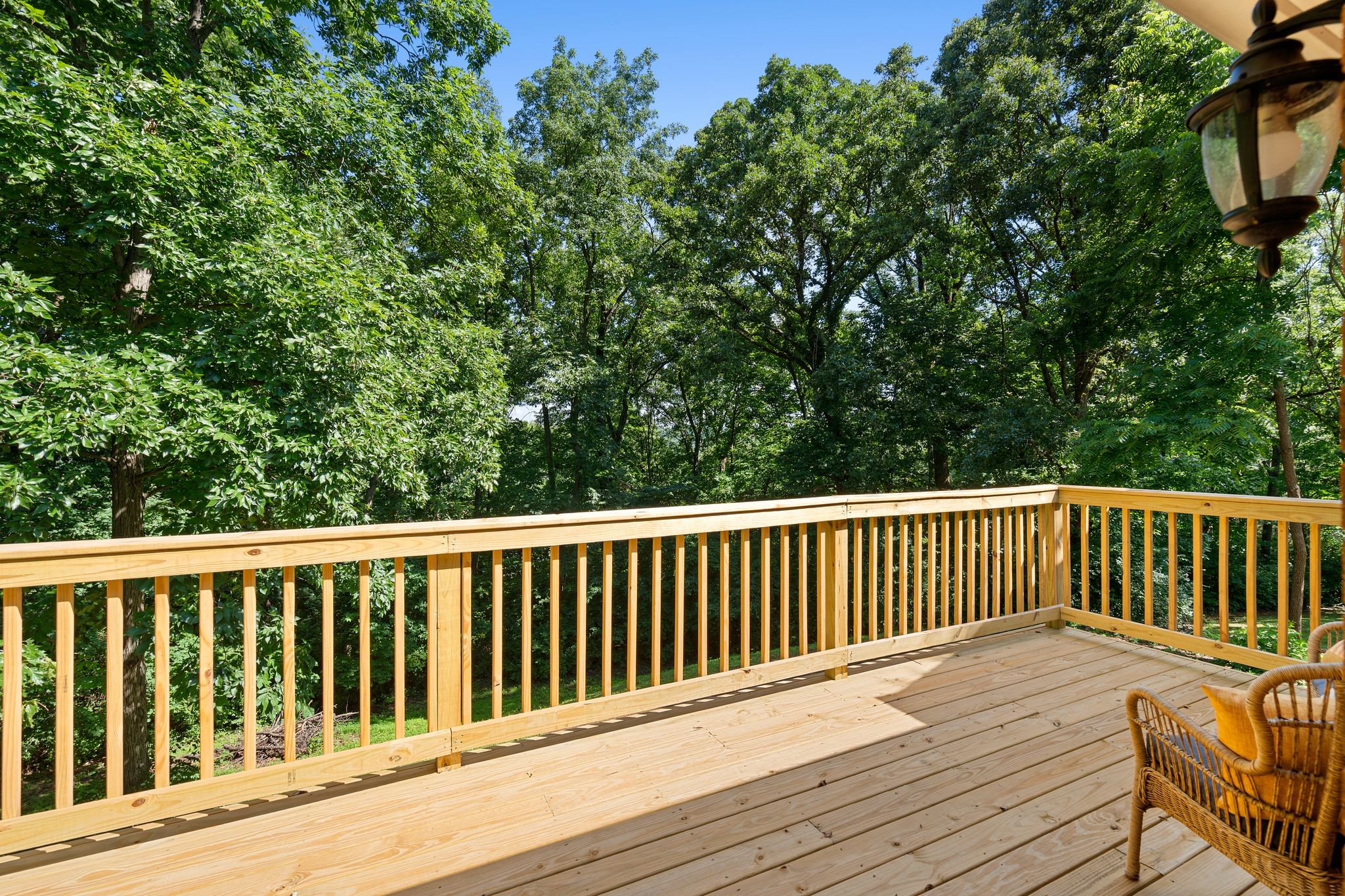 821 Luxemburg Dr