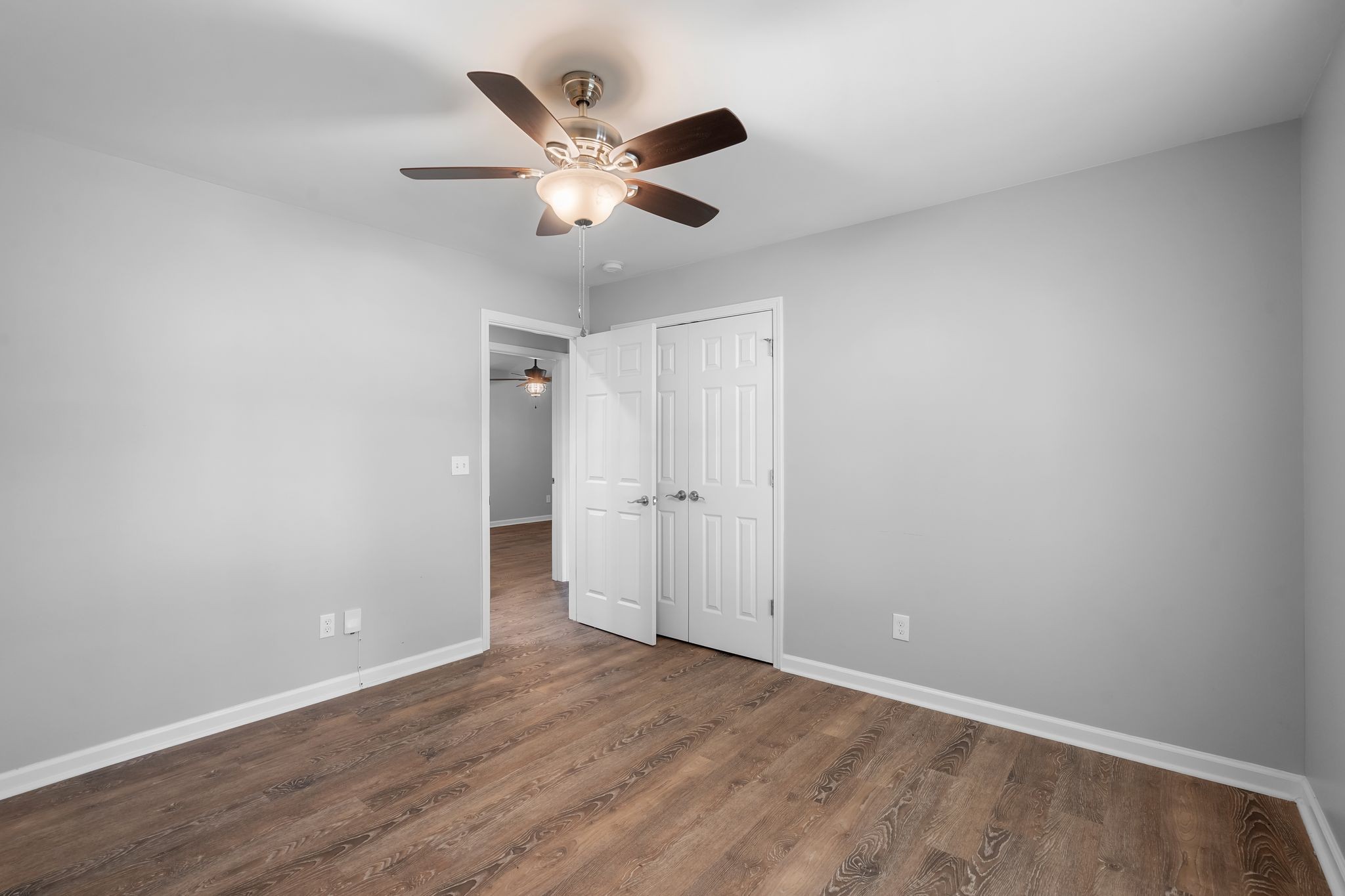 821 Luxemburg Dr