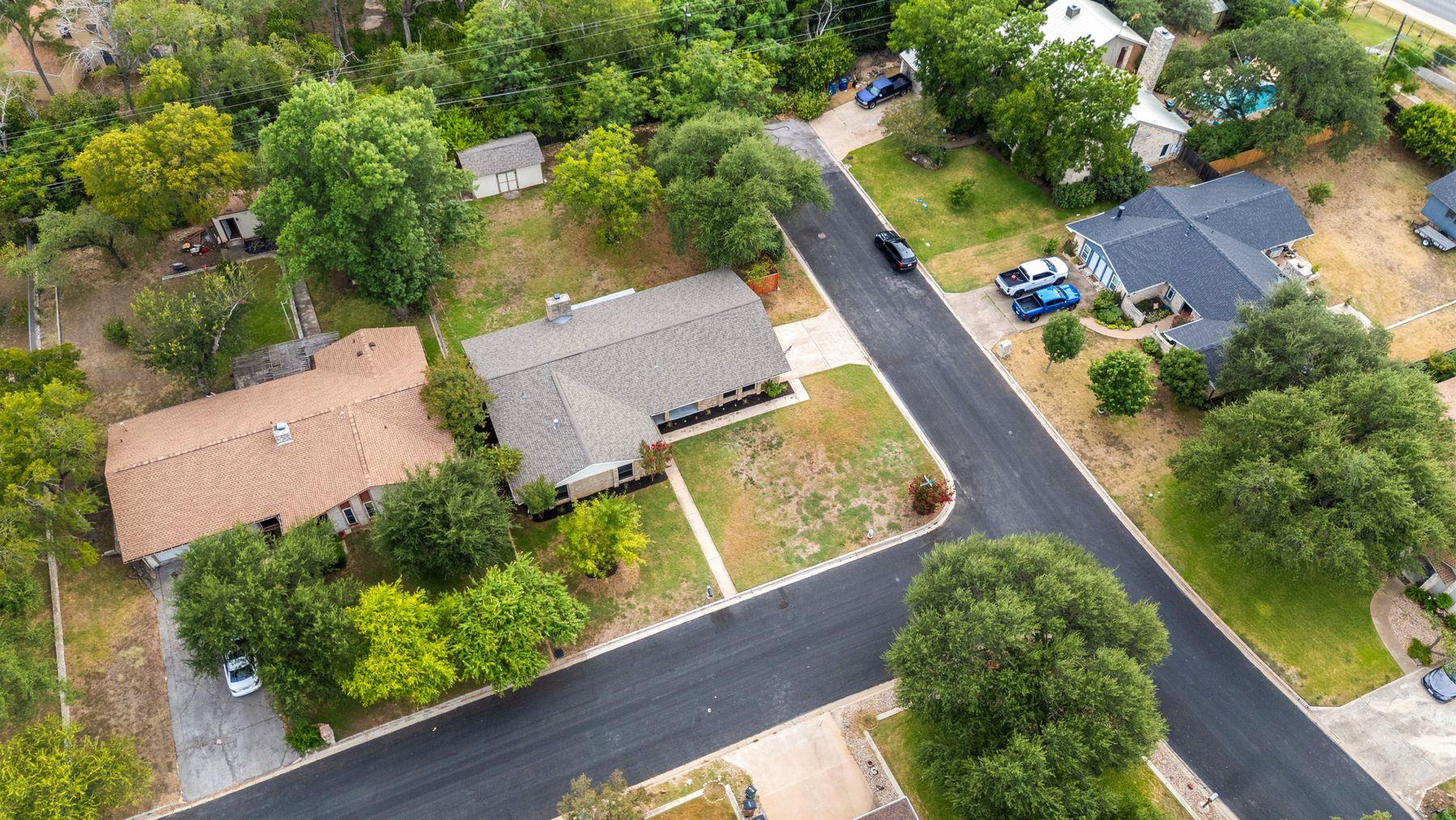 2705 Harrowden DR