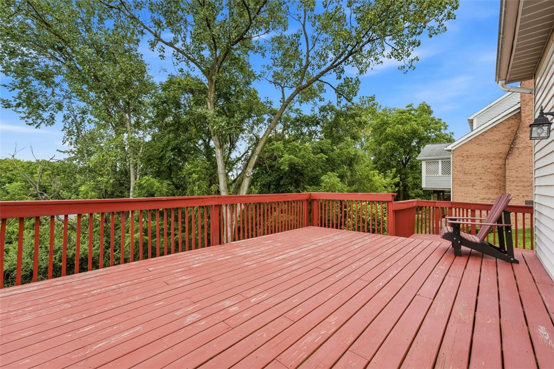 60 Florence Dr