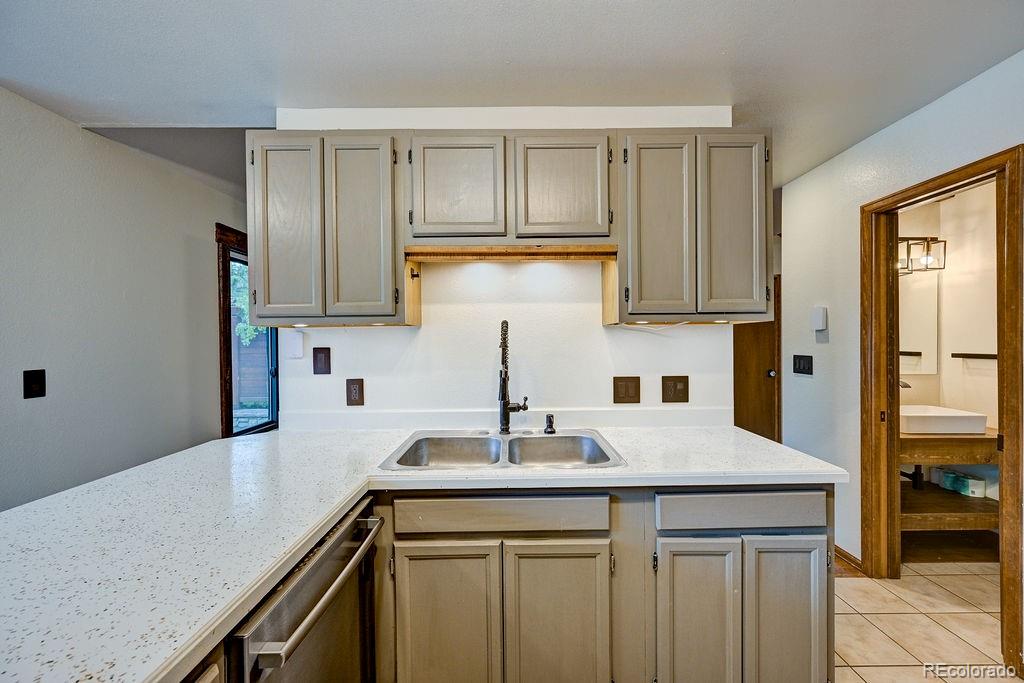 815 Vendome Avenue Unit: 7