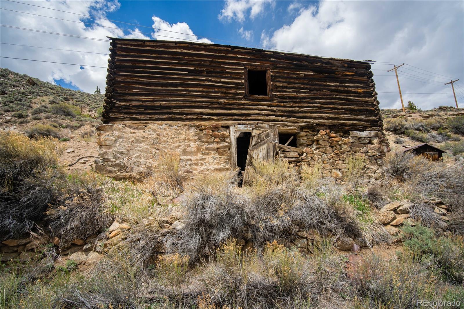 43165 N US Highway 24