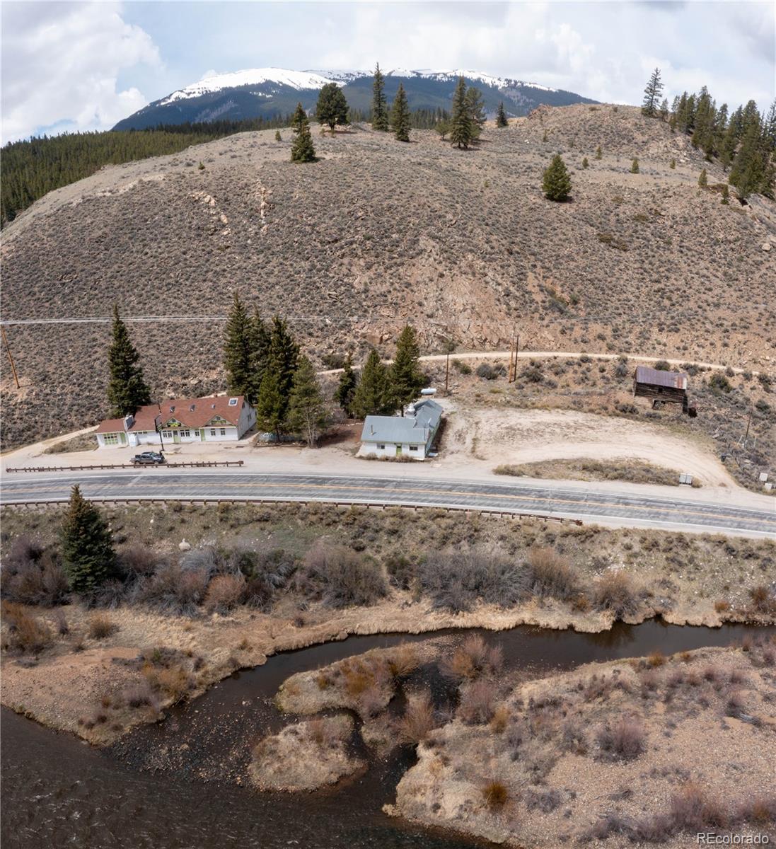 43165 N US Highway 24