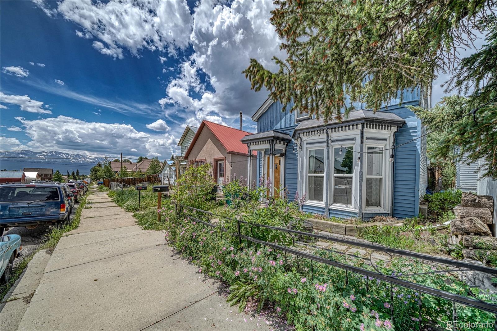 136 W 3rd Street