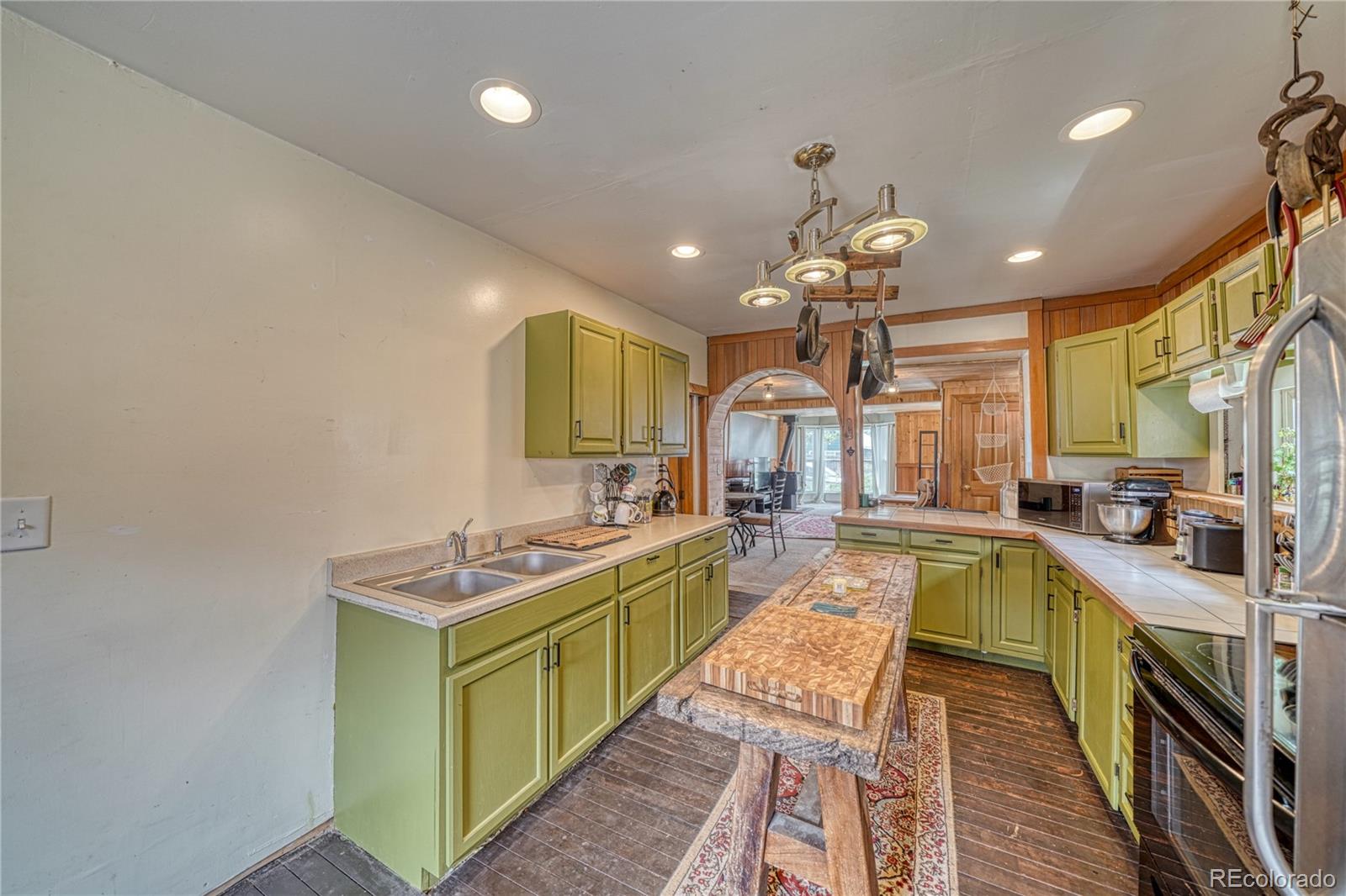 136 W 3rd Street