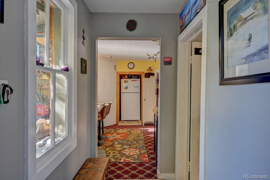 412 E 2nd Street
