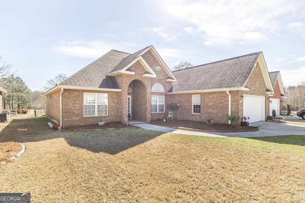 619 Links View Drive
