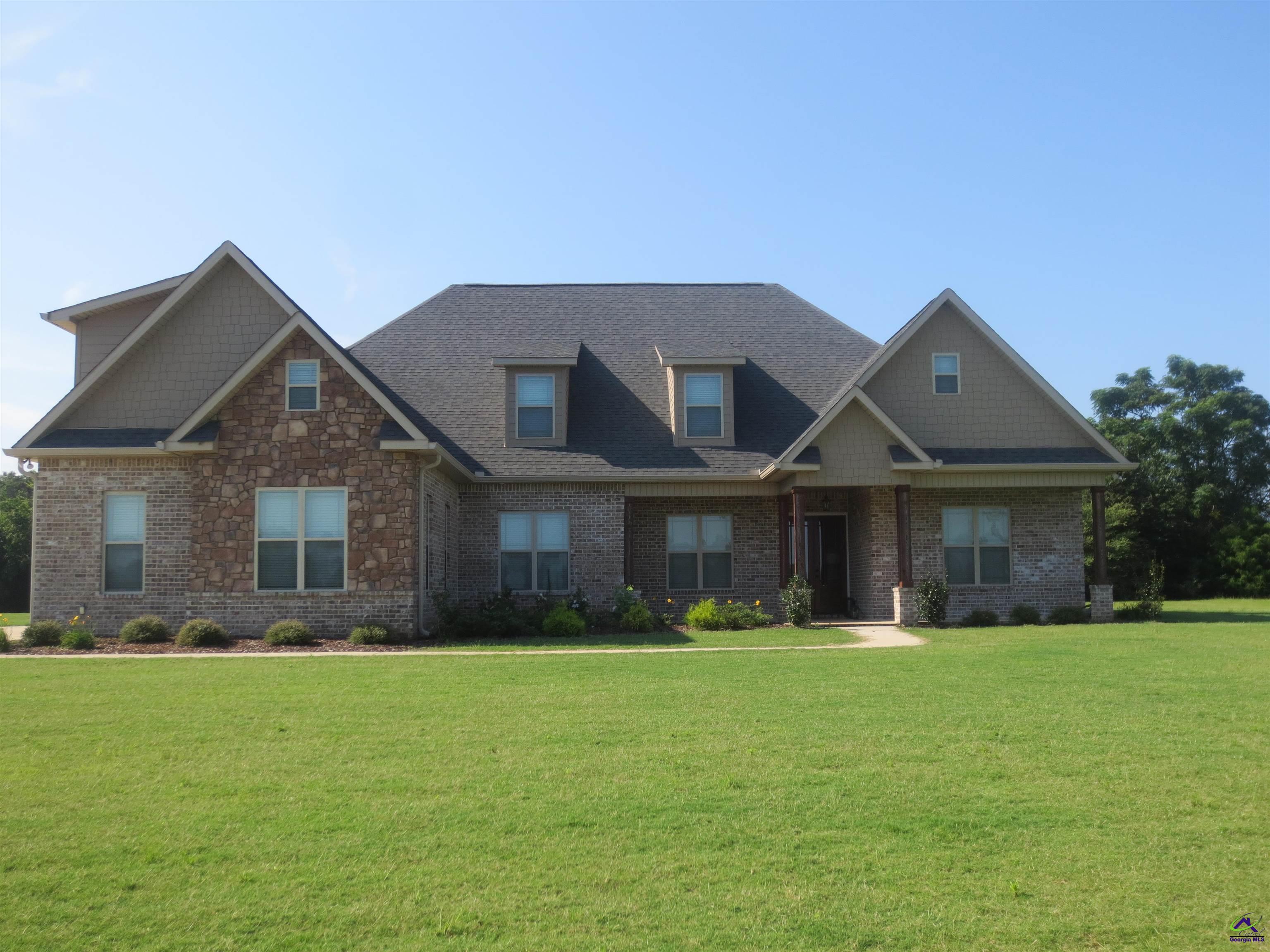 303 Bermuda Ridge