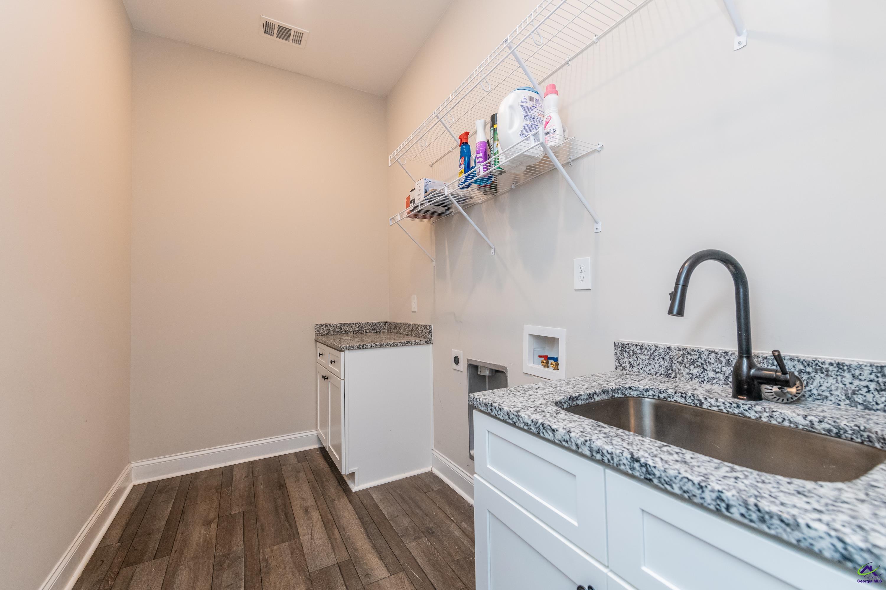 303 Bermuda Ridge