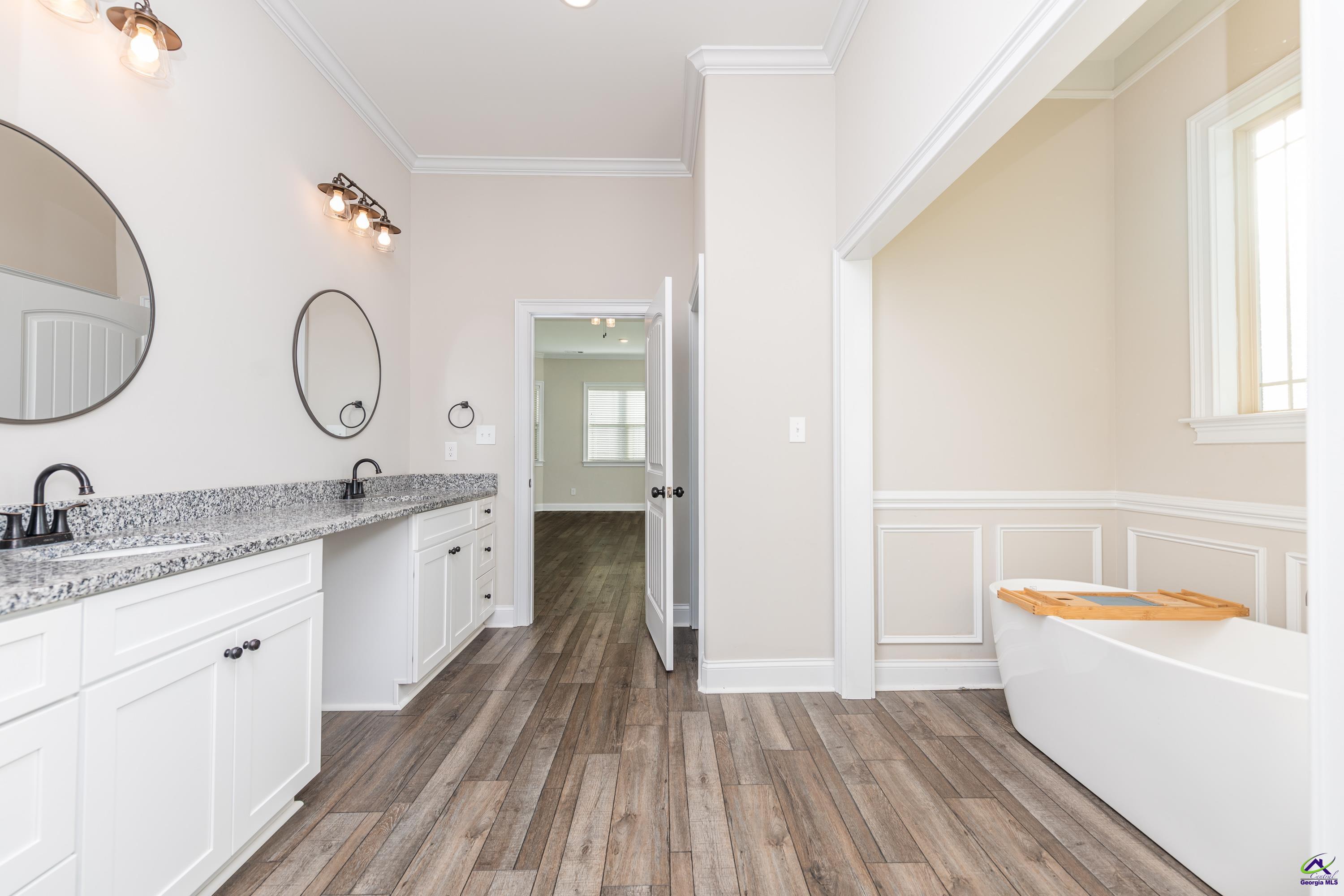 303 Bermuda Ridge