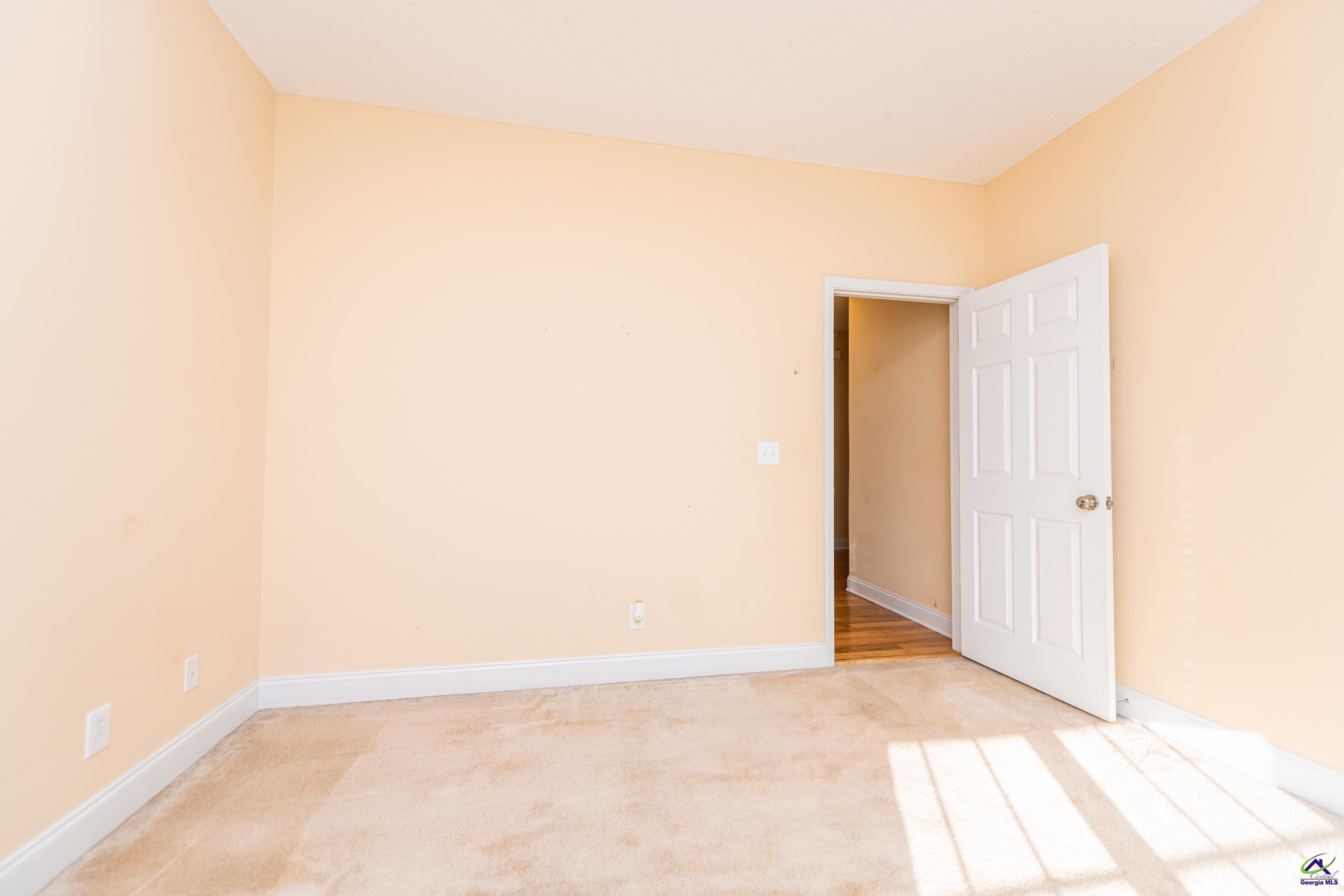 108 Jamic Court