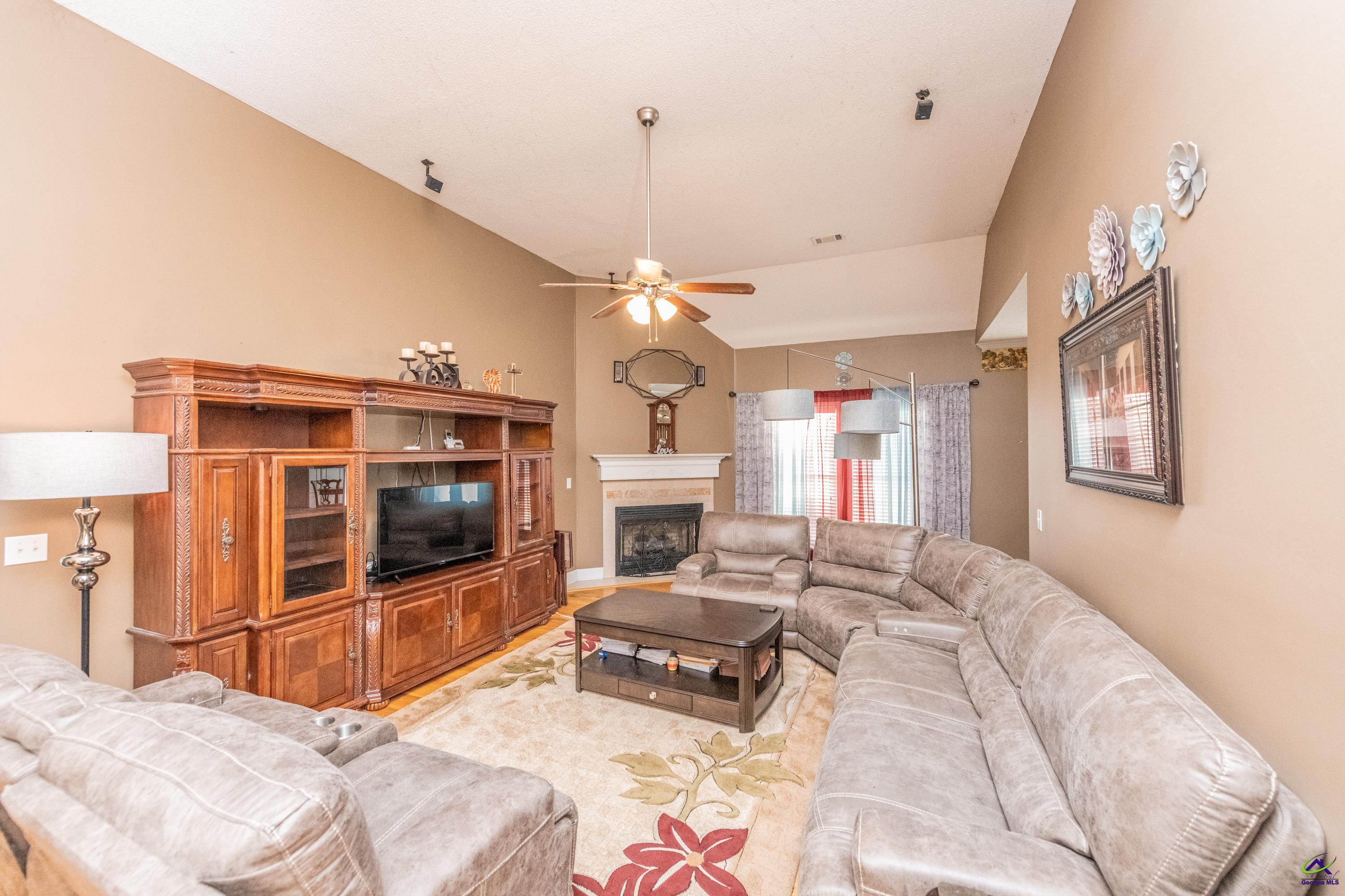 108 Jamic Court