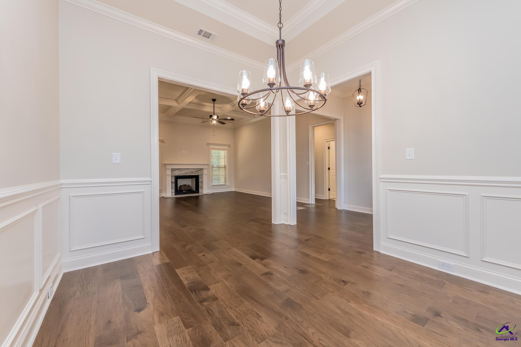 111 Champagne Drive