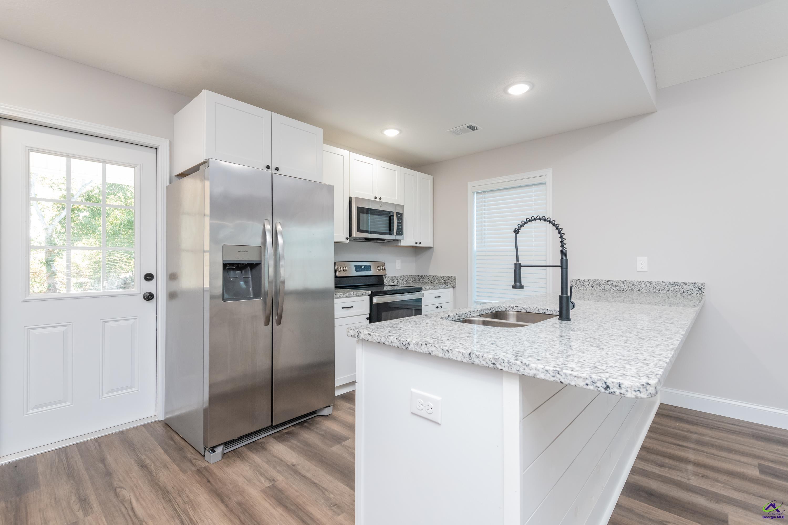 113 N Sky Drive