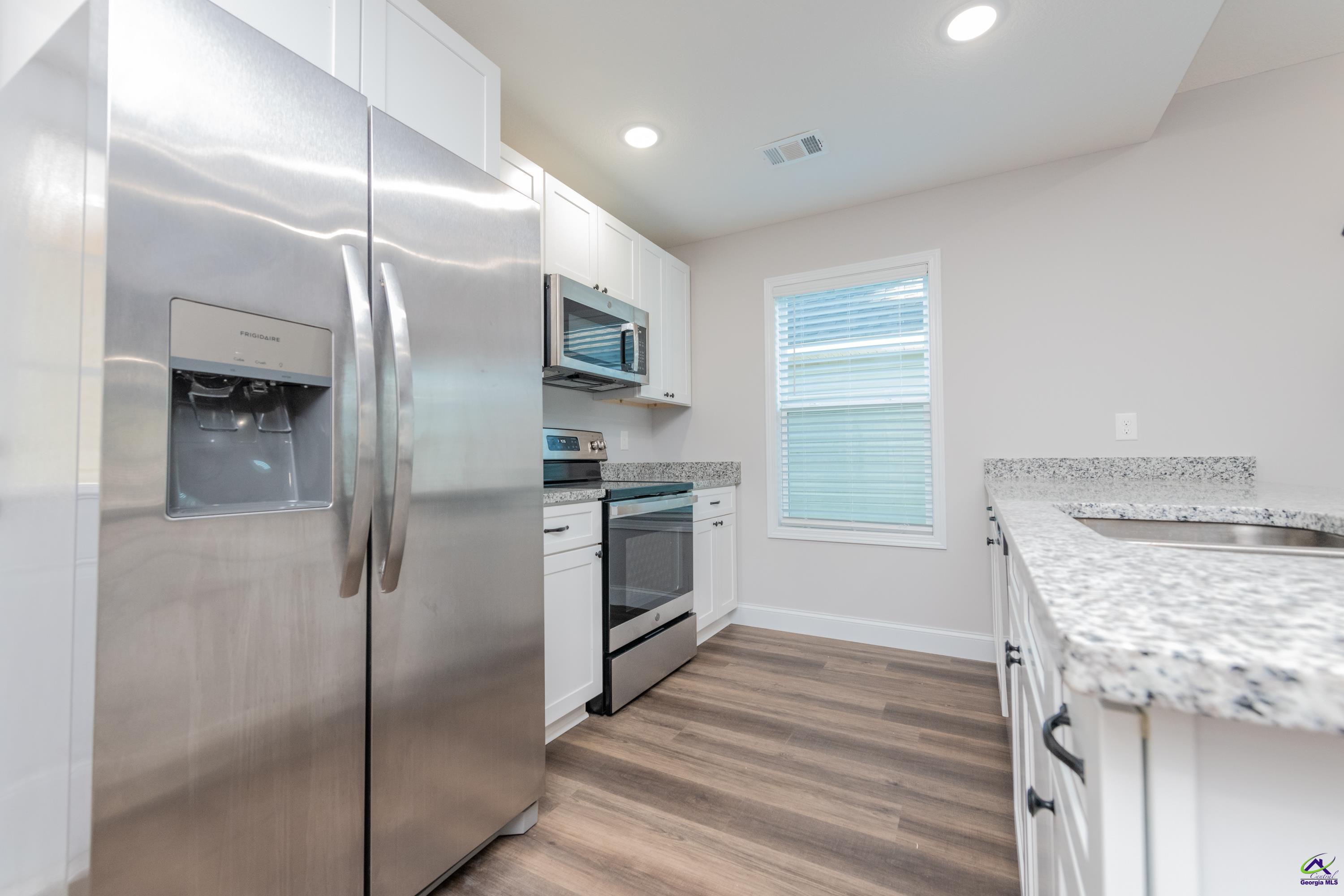113 N Sky Drive