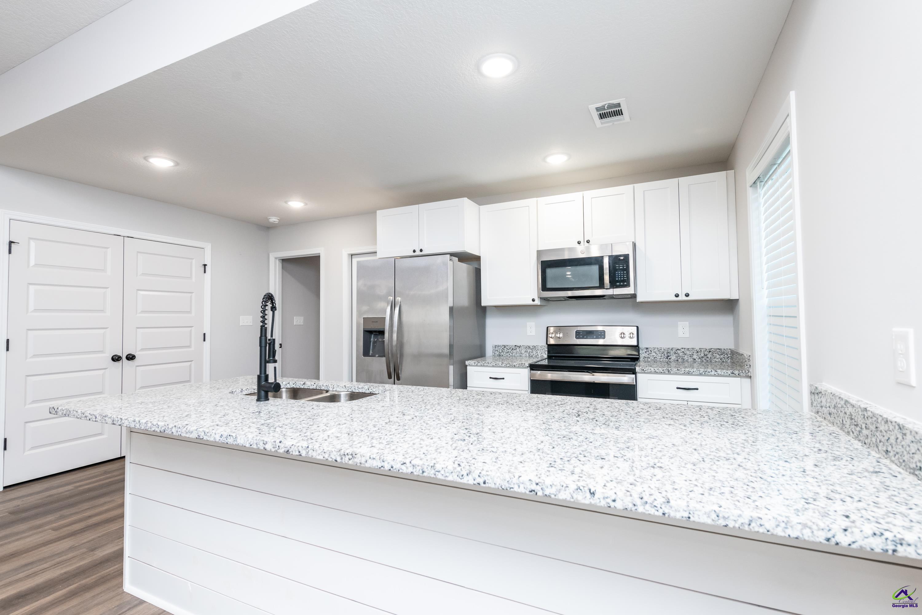 113 N Sky Drive