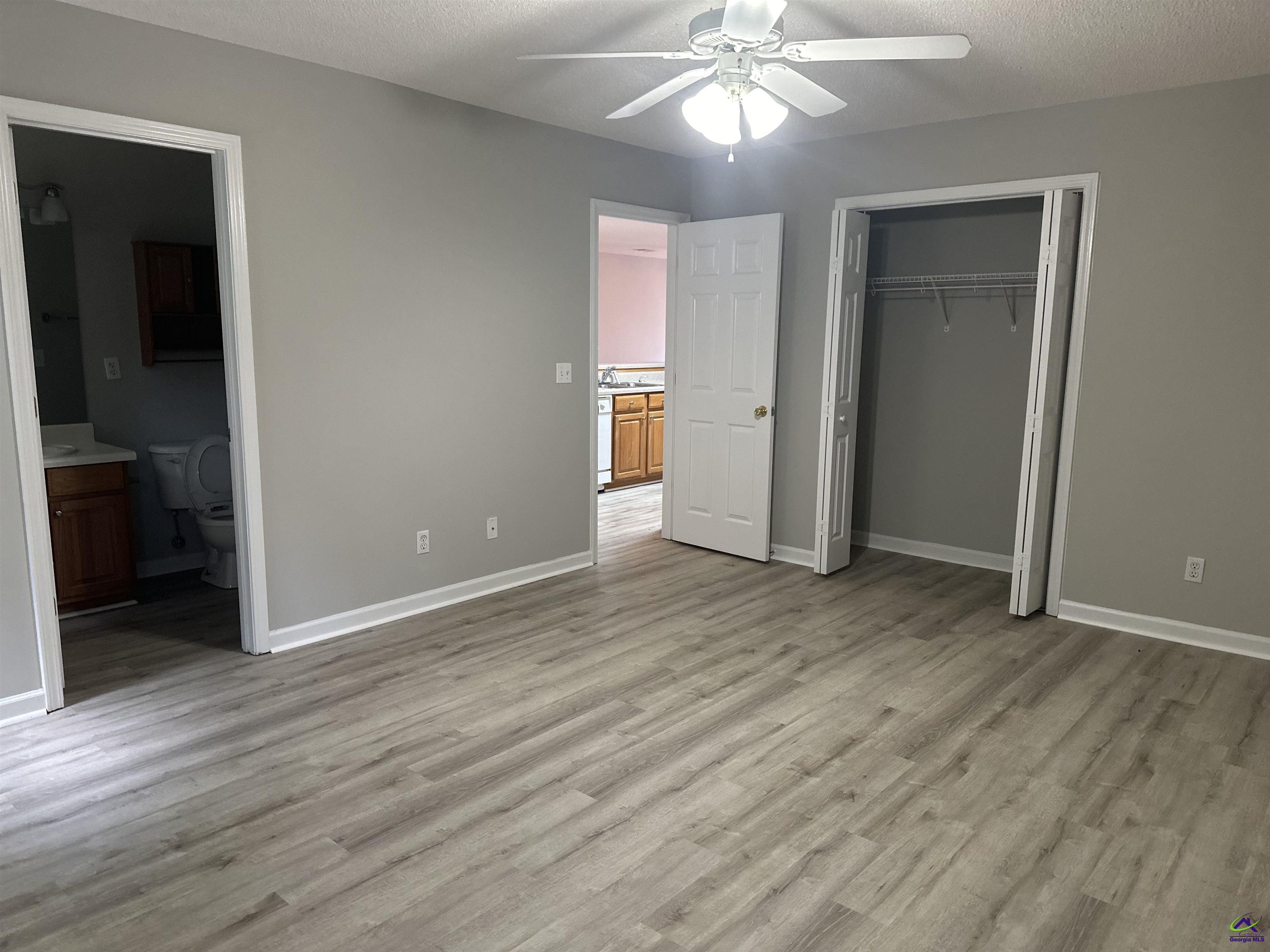 105 Rolling Woods Circle