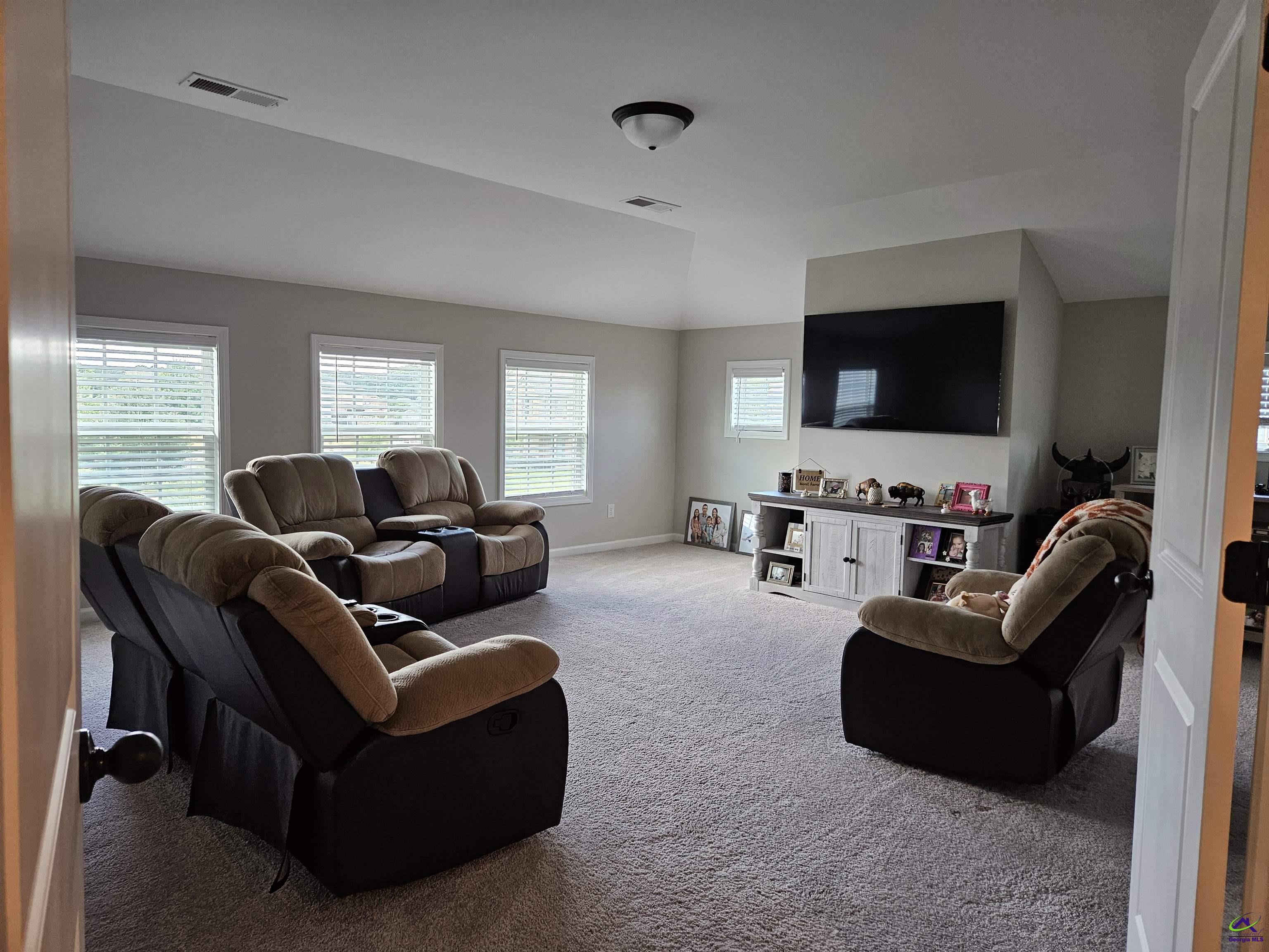 101 Pearl Moss Lane