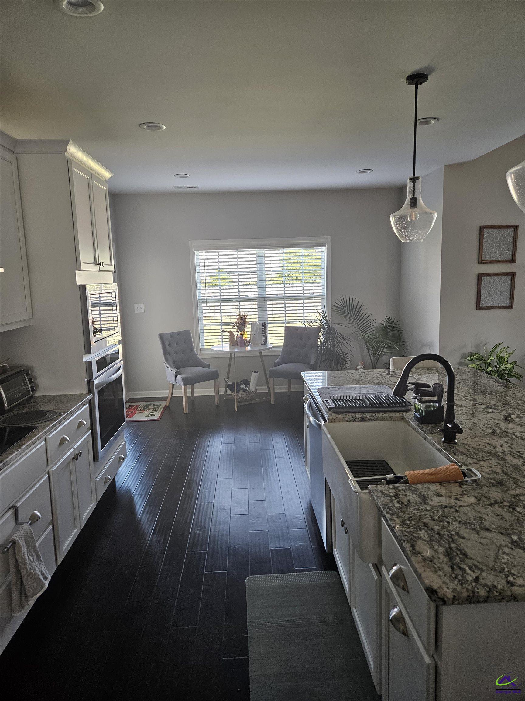 101 Pearl Moss Lane