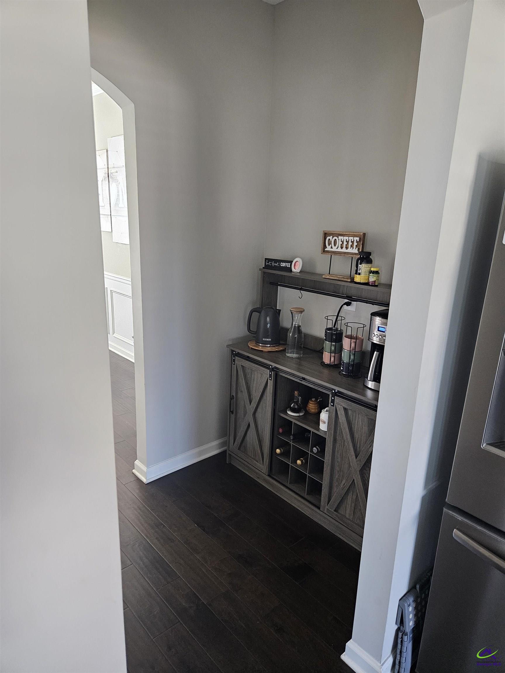 101 Pearl Moss Lane