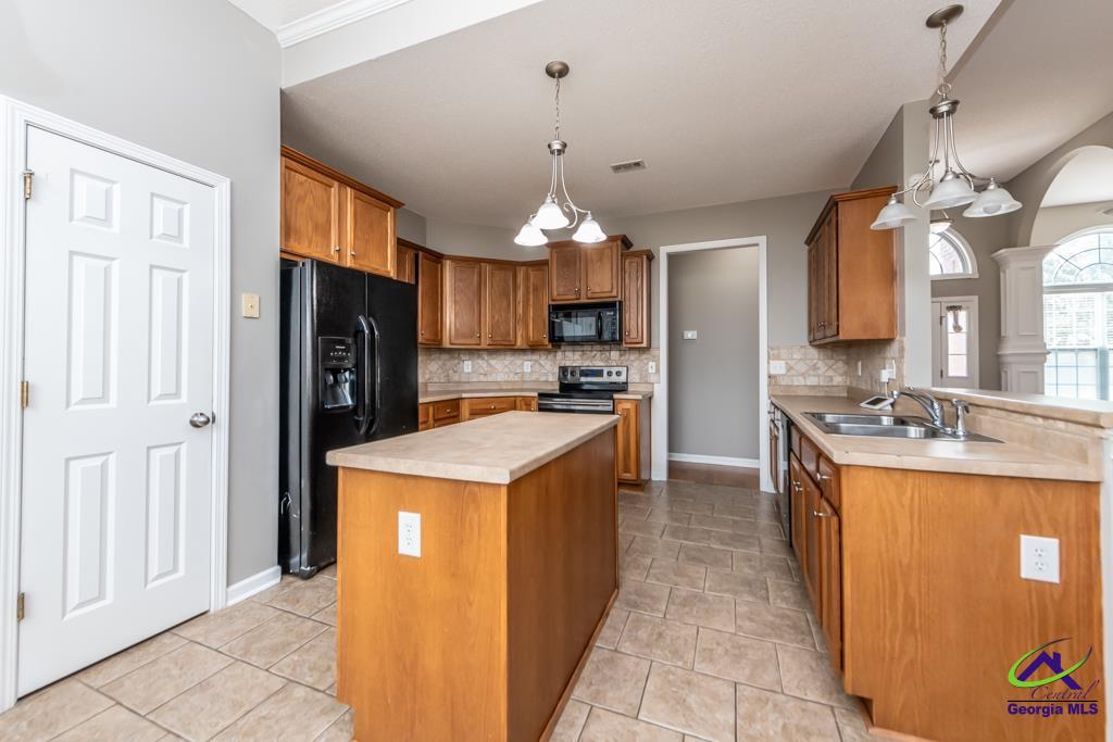 108 Bromley Way