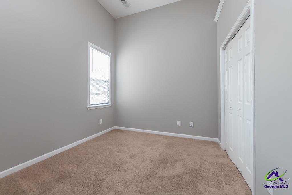 108 Bromley Way