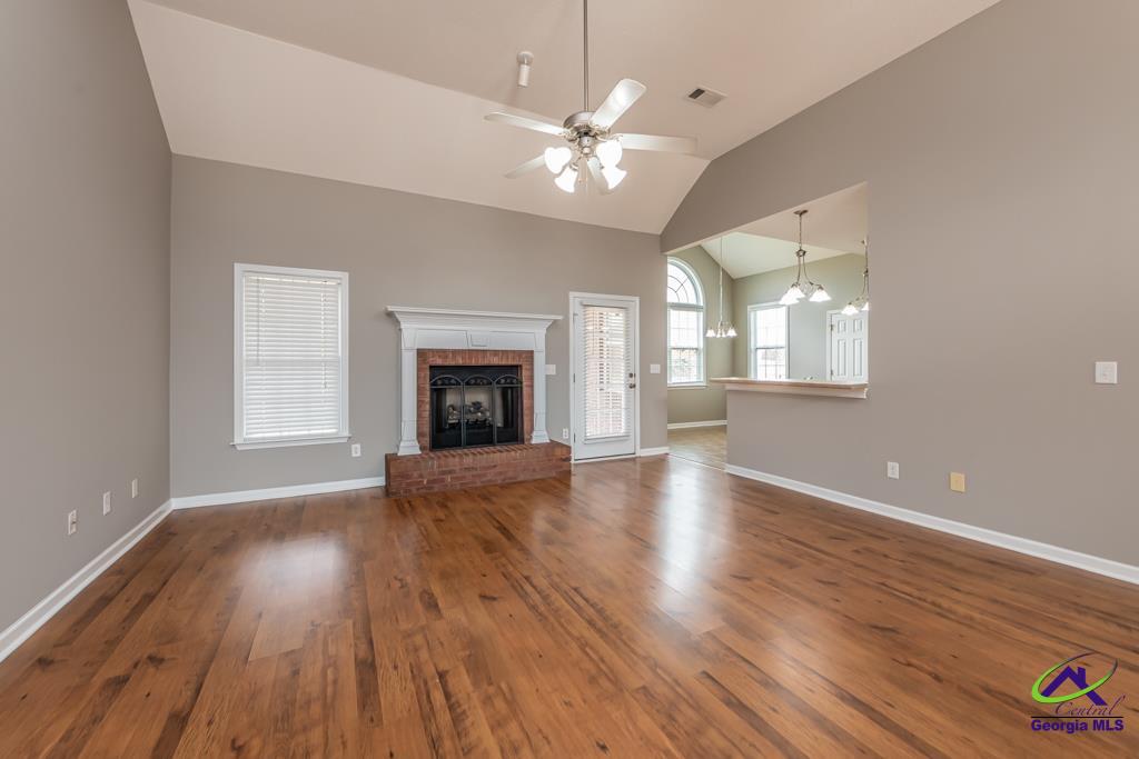 108 Bromley Way