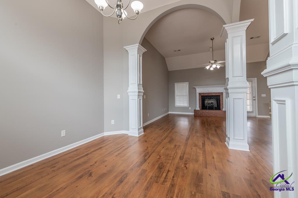 108 Bromley Way