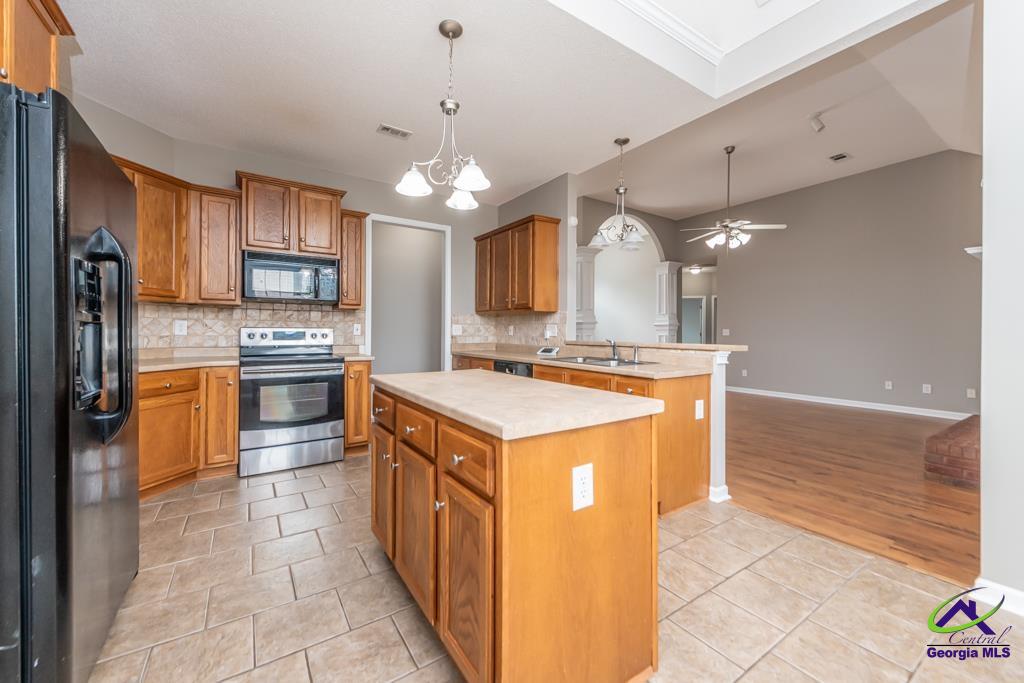 108 Bromley Way