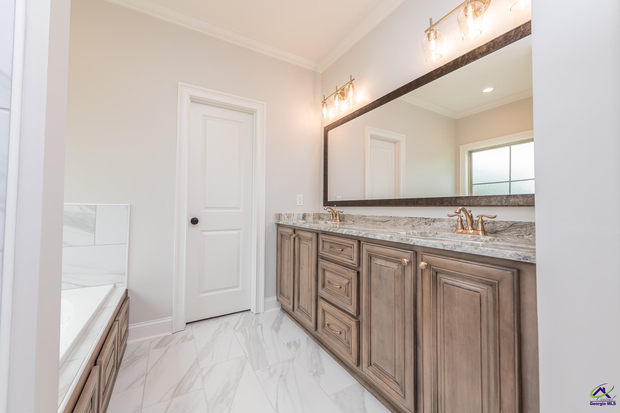 209 Obsidian Drive