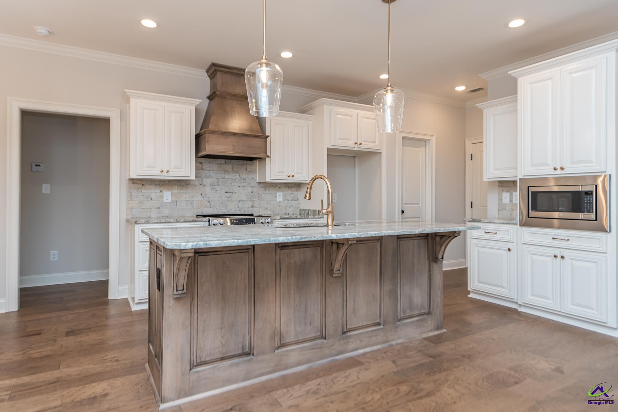 209 Obsidian Drive