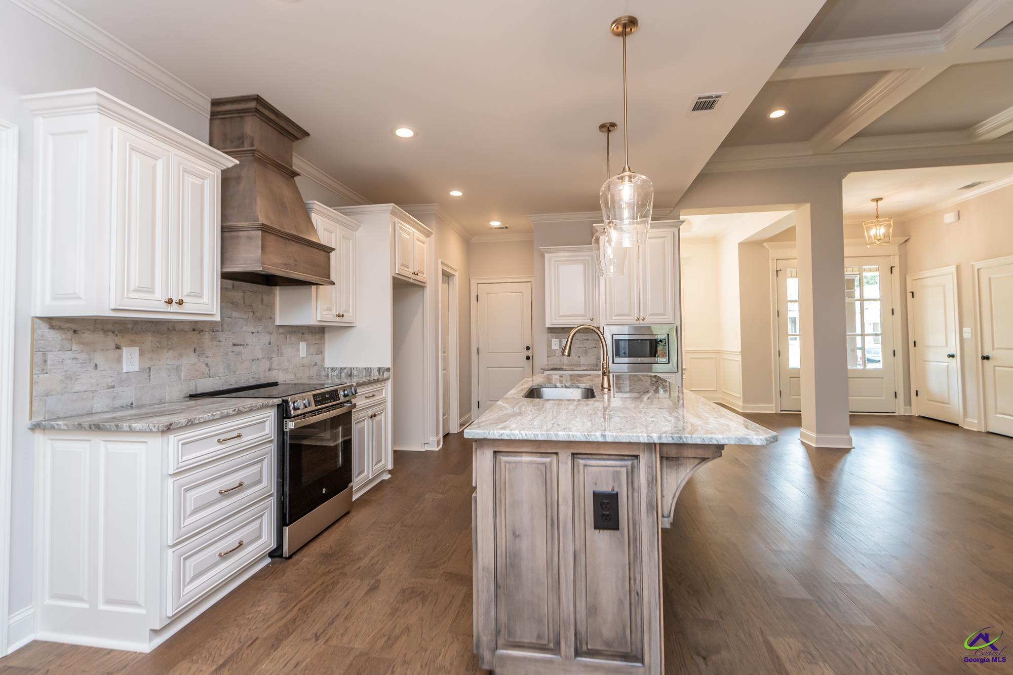 209 Obsidian Drive