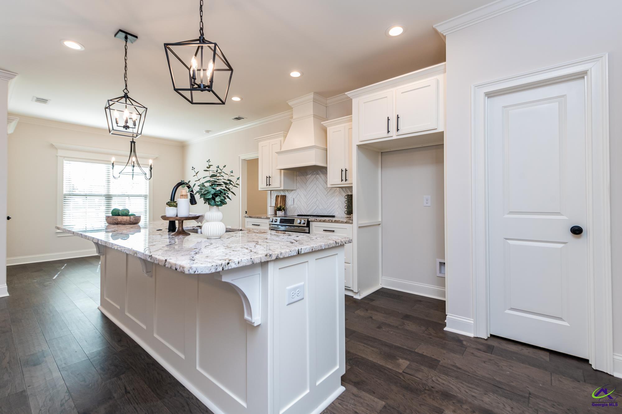 207 Obsidian Drive