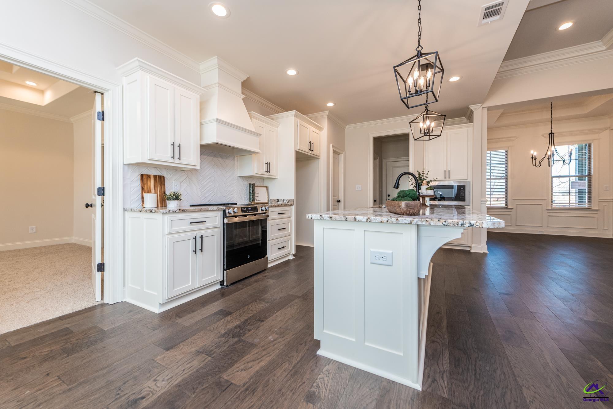 207 Obsidian Drive