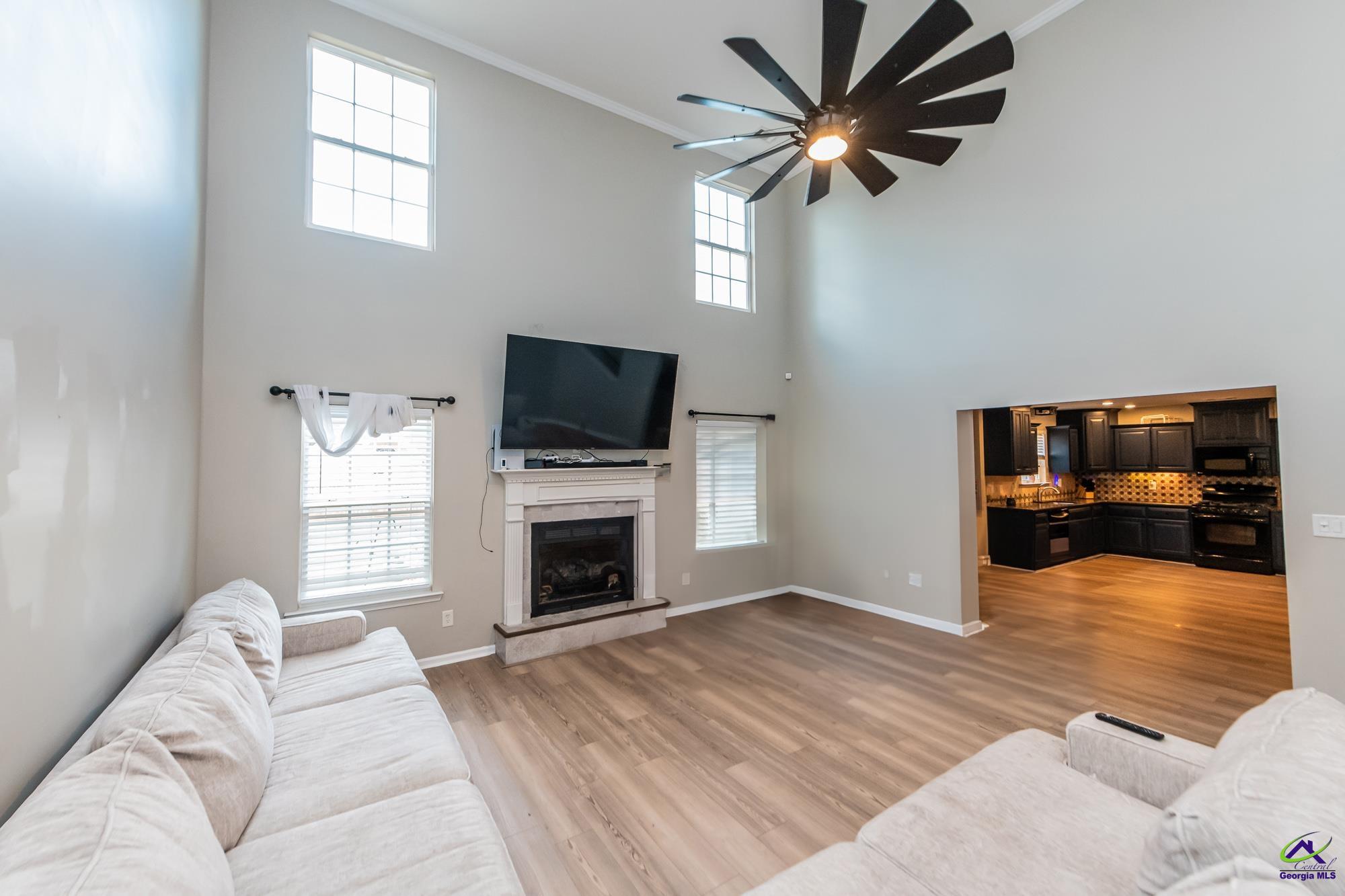 102 Rew Court