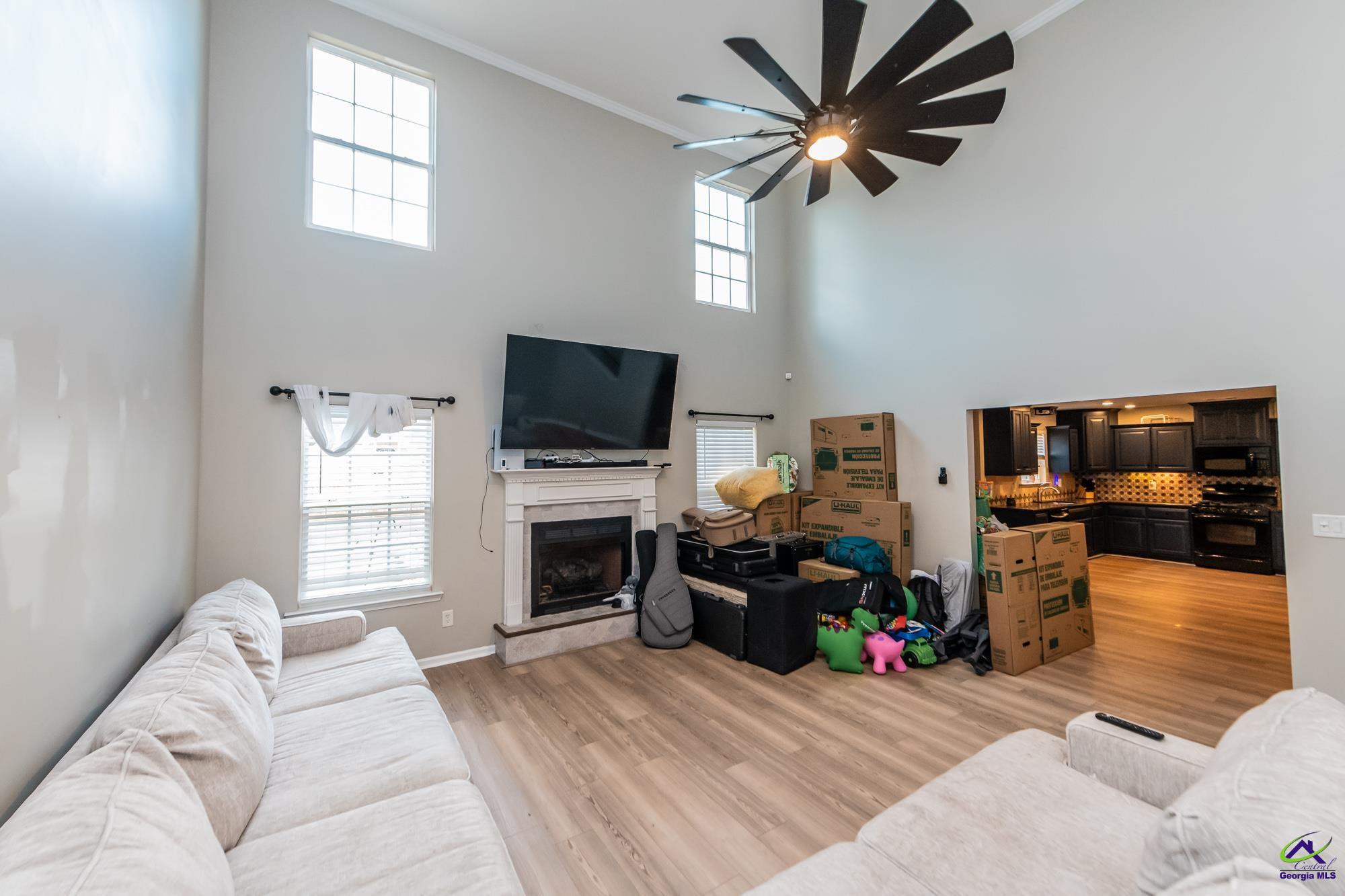 102 Rew Court