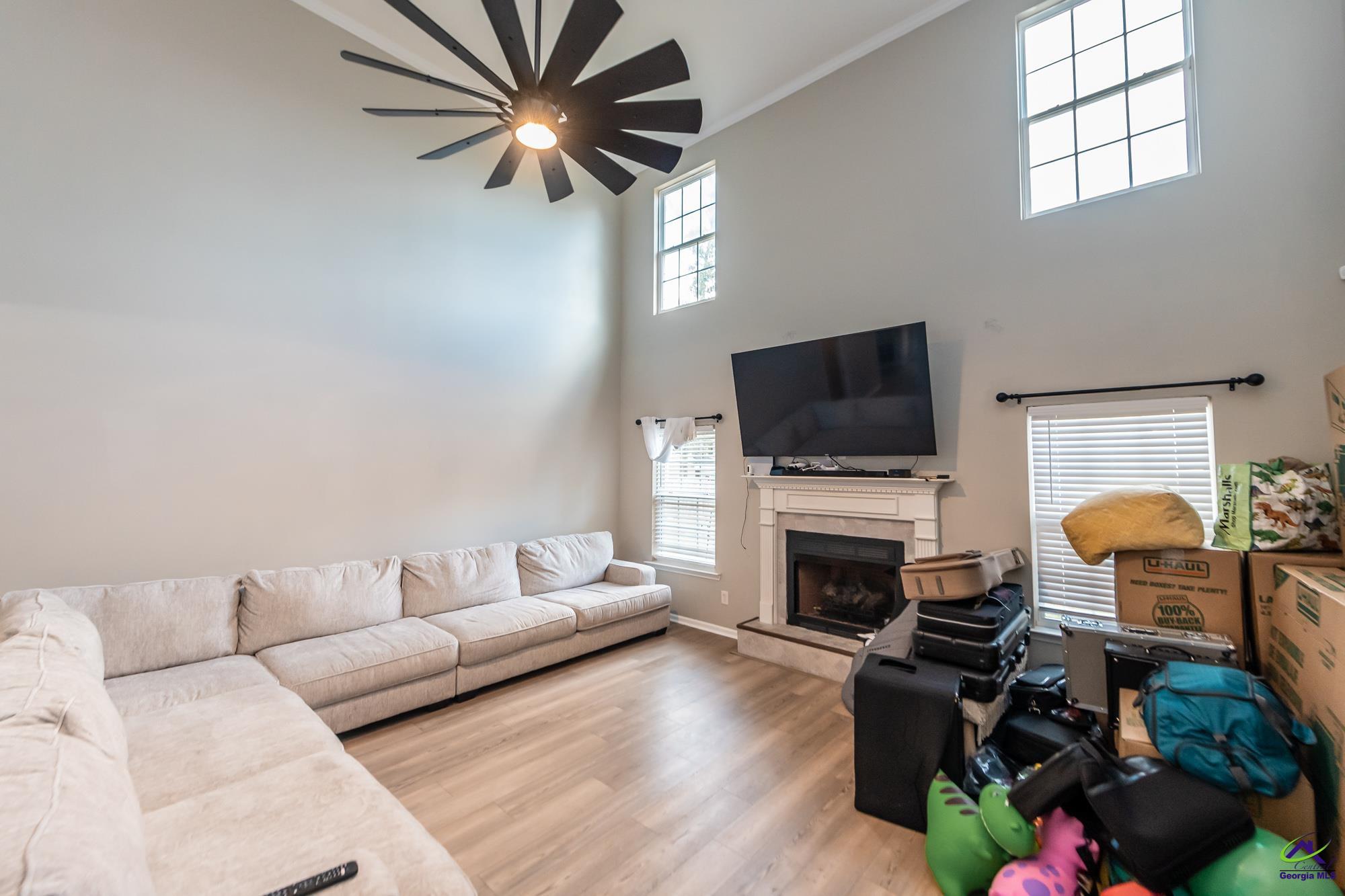 102 Rew Court