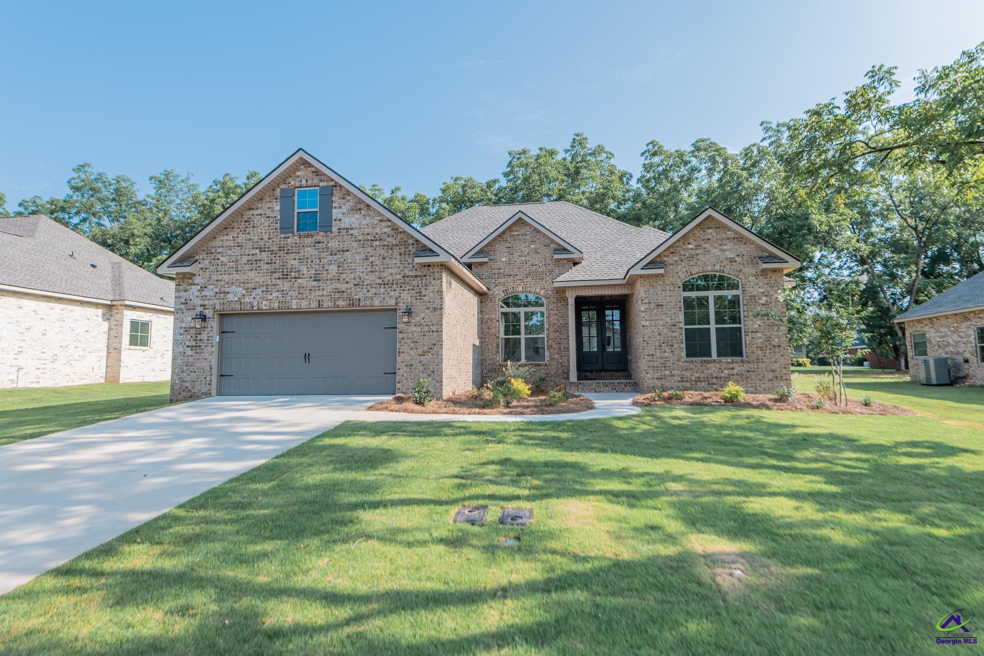 118 Champagne Drive