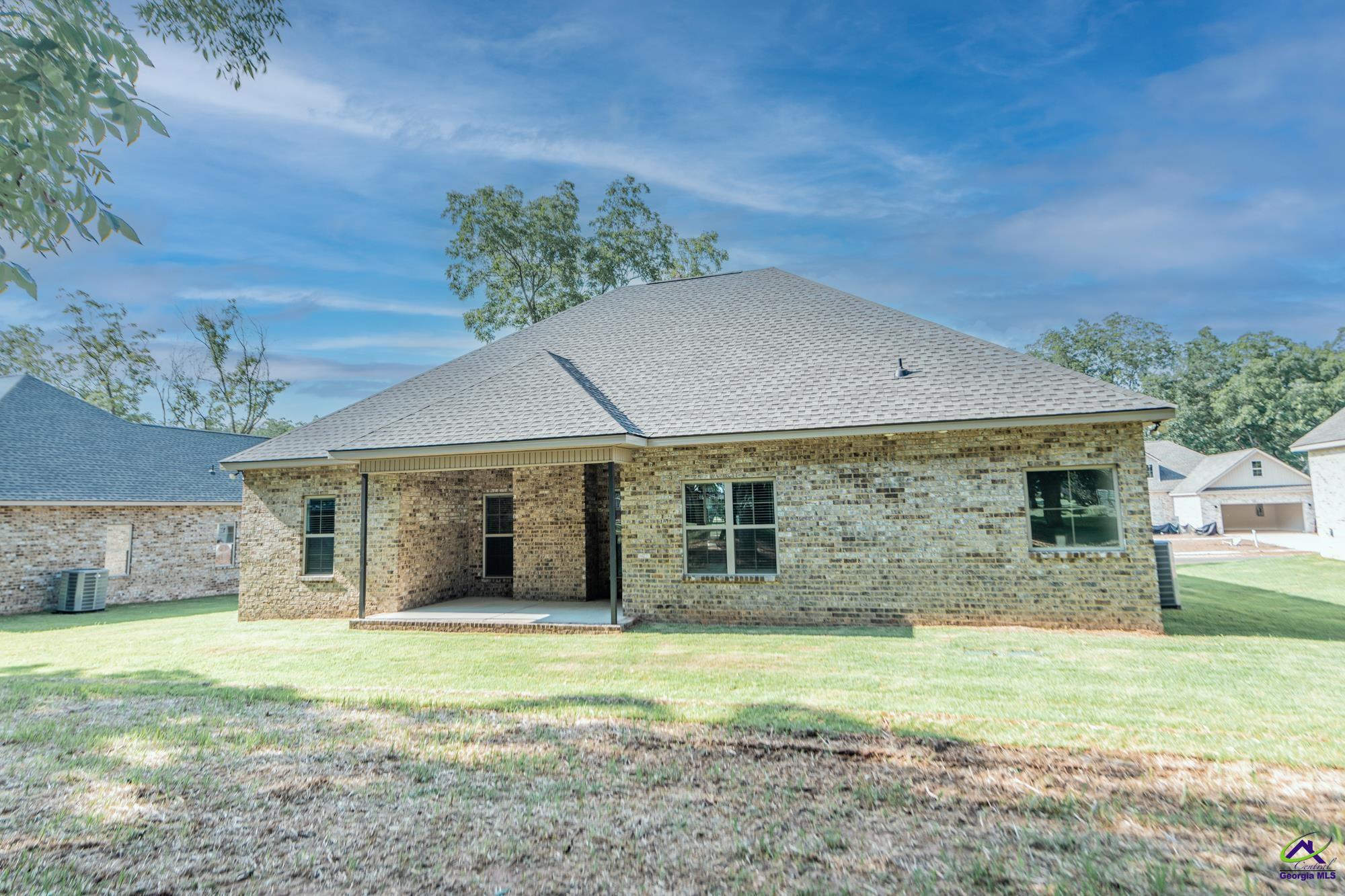 118 Champagne Drive