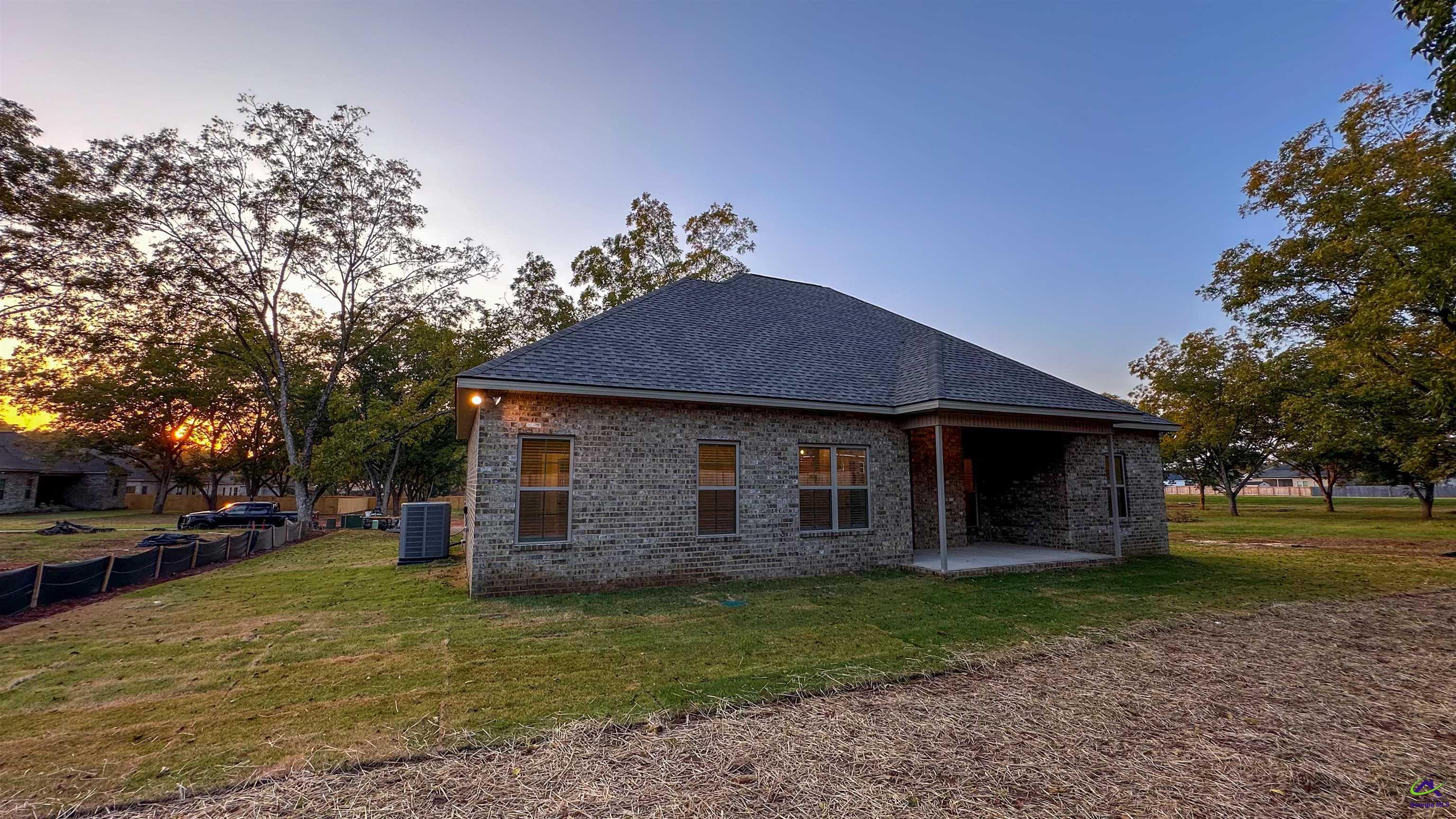 111 Obsidian Drive