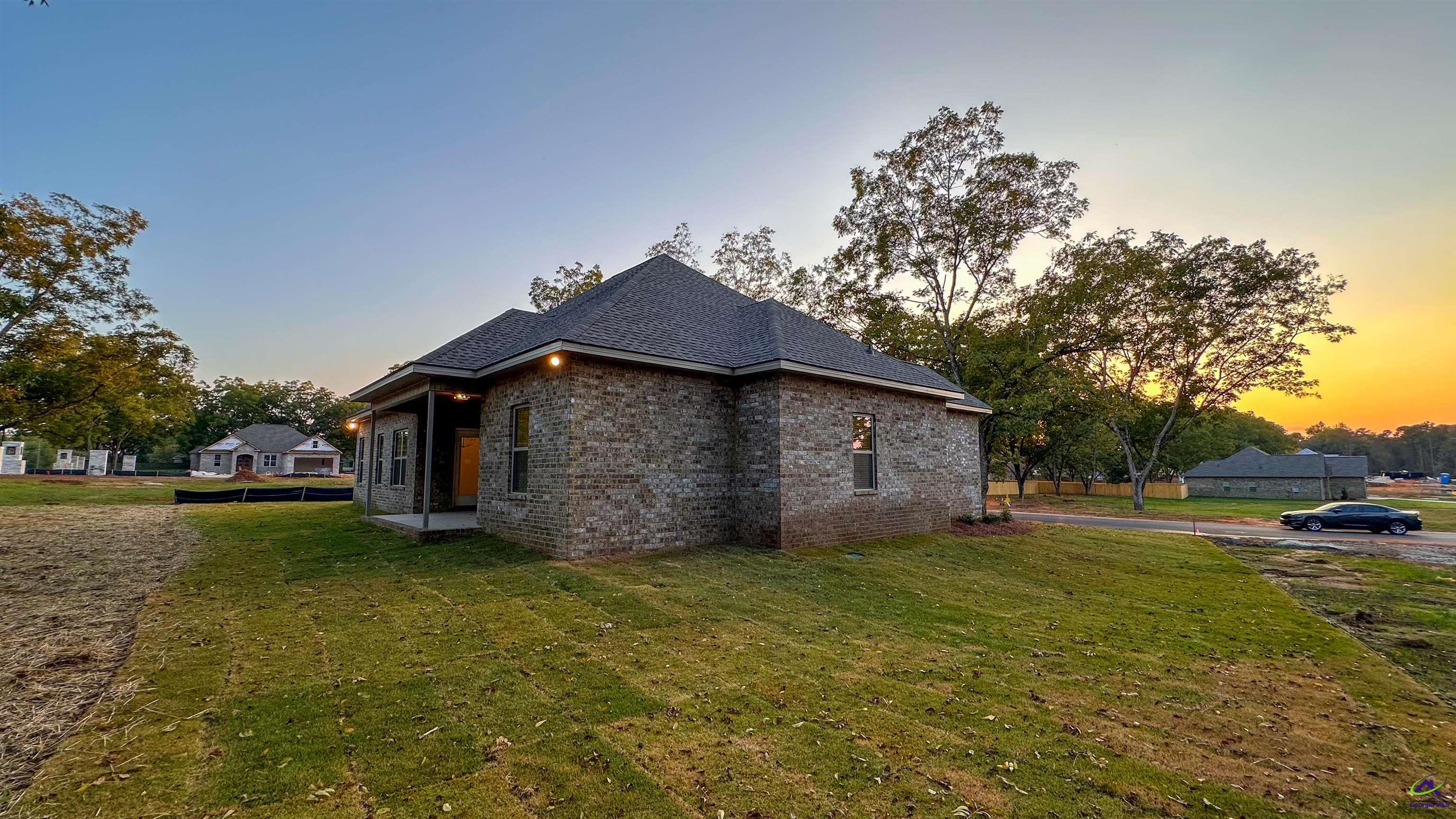 111 Obsidian Drive