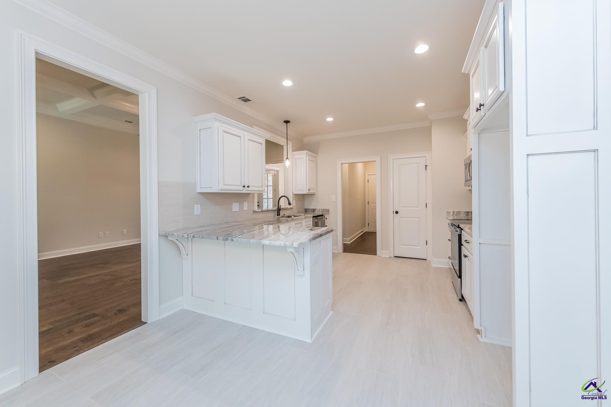 213 Obsidian Drive