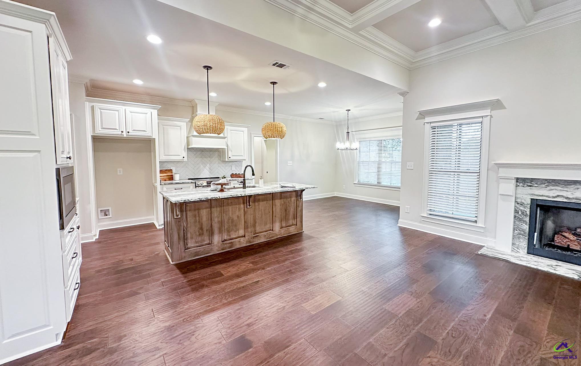 202 Obsidian Drive