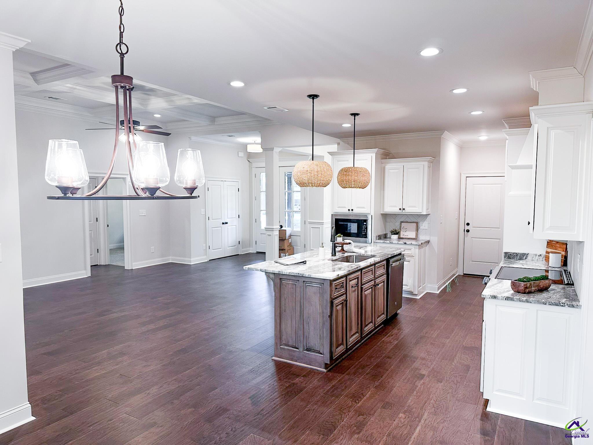 202 Obsidian Drive