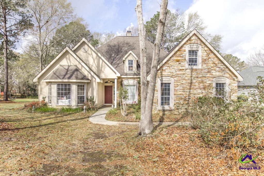 109 Sabre Drive